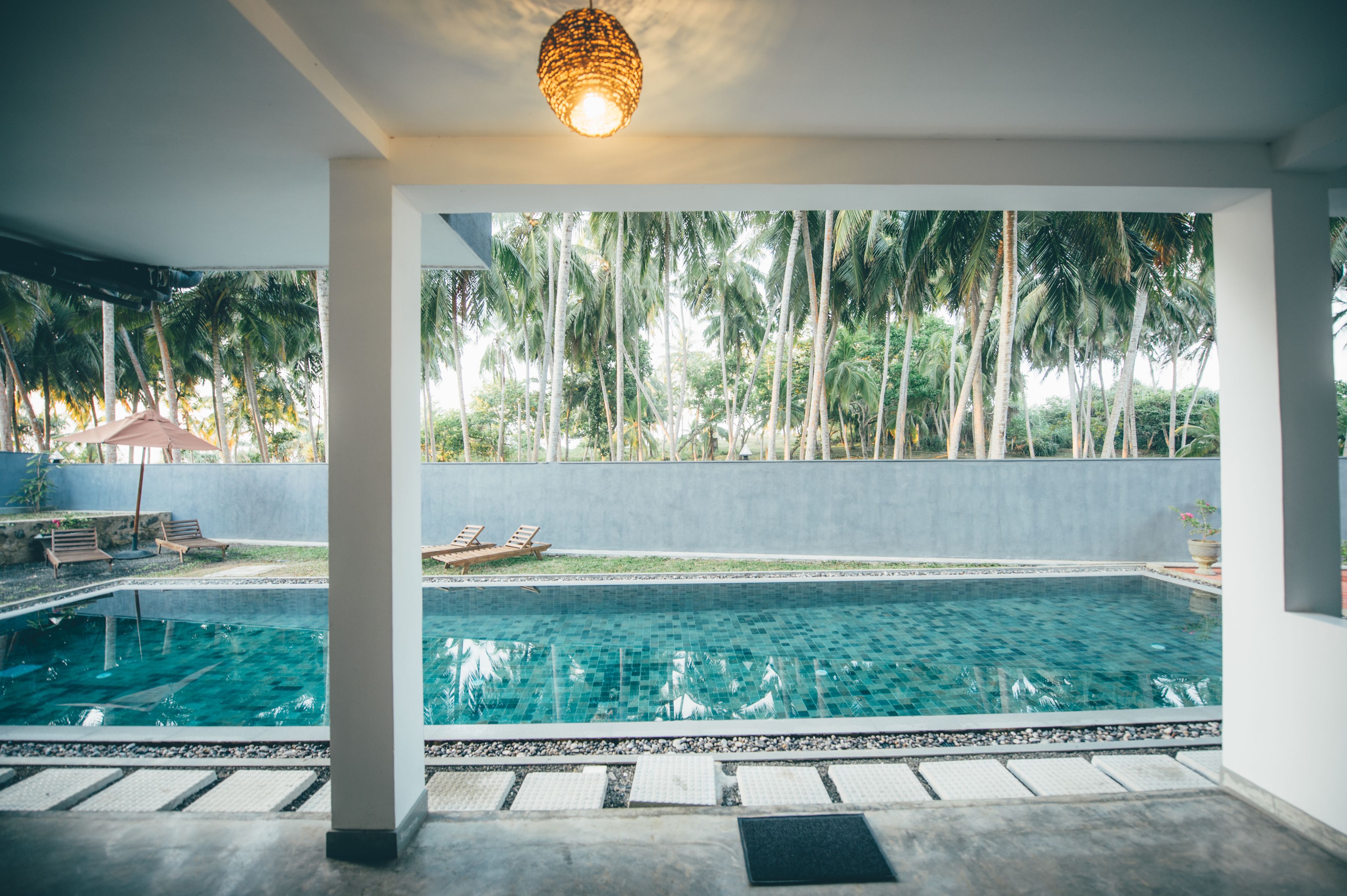 outdoor pool, pool loungers