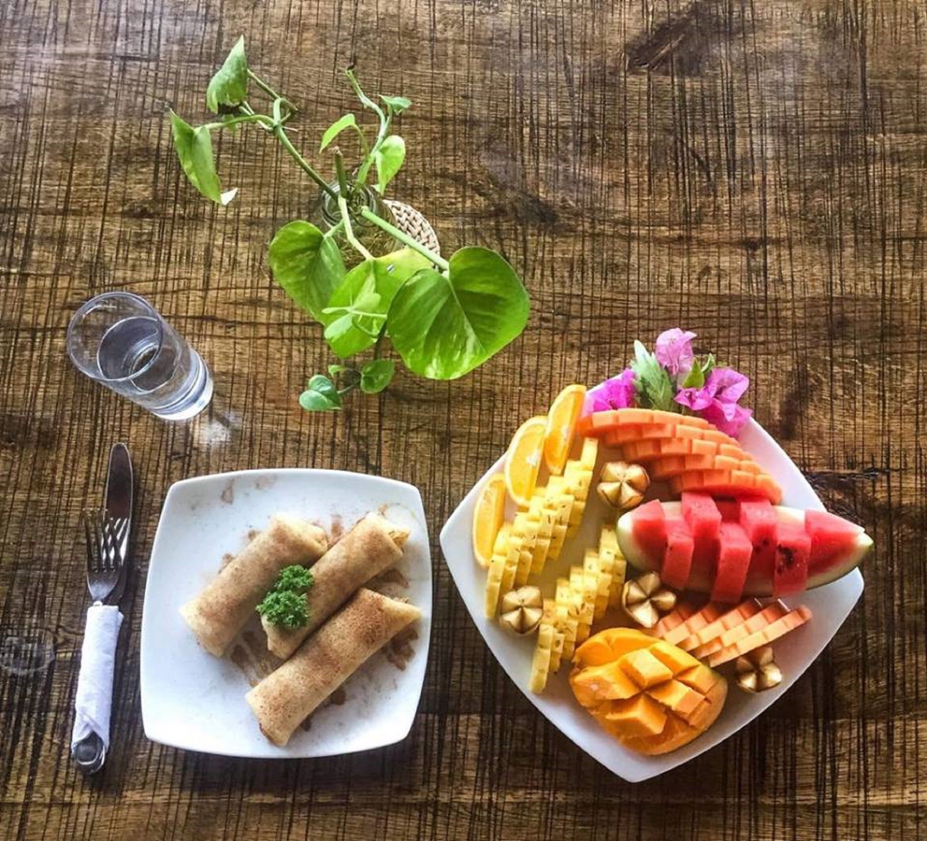 free daily english breakfast