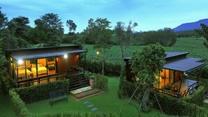 Terazza Family Villa | Hageutsikt