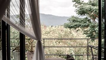 Exclusive Villa, 4 Bedrooms, Garden View, Garden Area | Mountain view