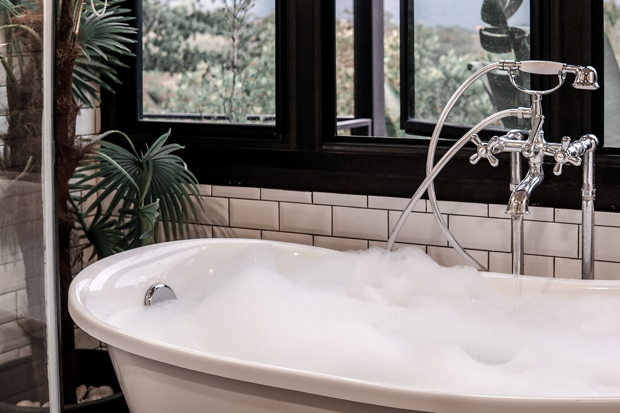 exclusive villa, 4 bedrooms, garden view, garden area | deep-soaking bathtub