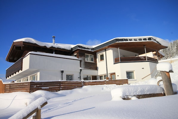 Family Apartment, 2 Bedrooms, Sauna, Mountain View | Terrace/patio