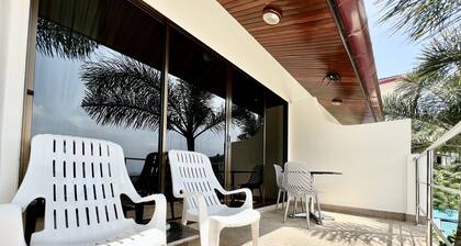Mountain Sea View Luxury Apartments