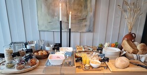 Petit déjeuner continental compris tous les jours