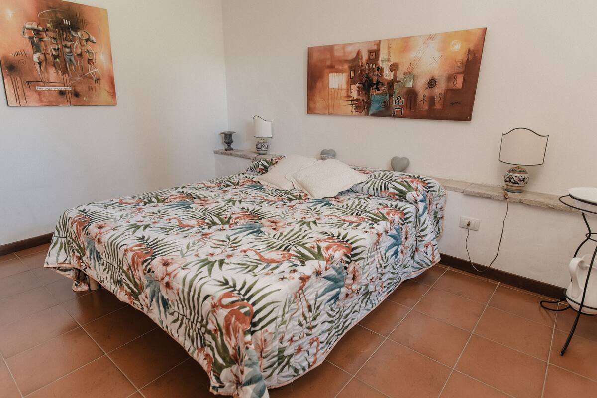 Apartment, 1 Bedroom (3pax) | 1 bedroom, desk, iron/ironing board, cribs/infant beds