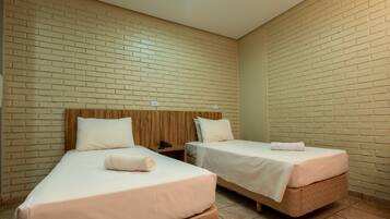 Minibar, fer et planche Ă repasser, Wi-Fi gratuit, draps fournis