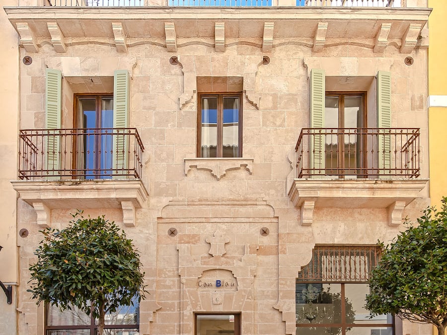 Fachada de la propiedad