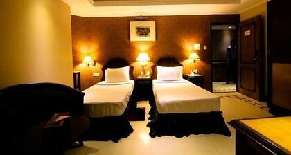 Sea Shell Hotel