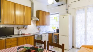 In-room dining - Appartamento Londra (Bologna)