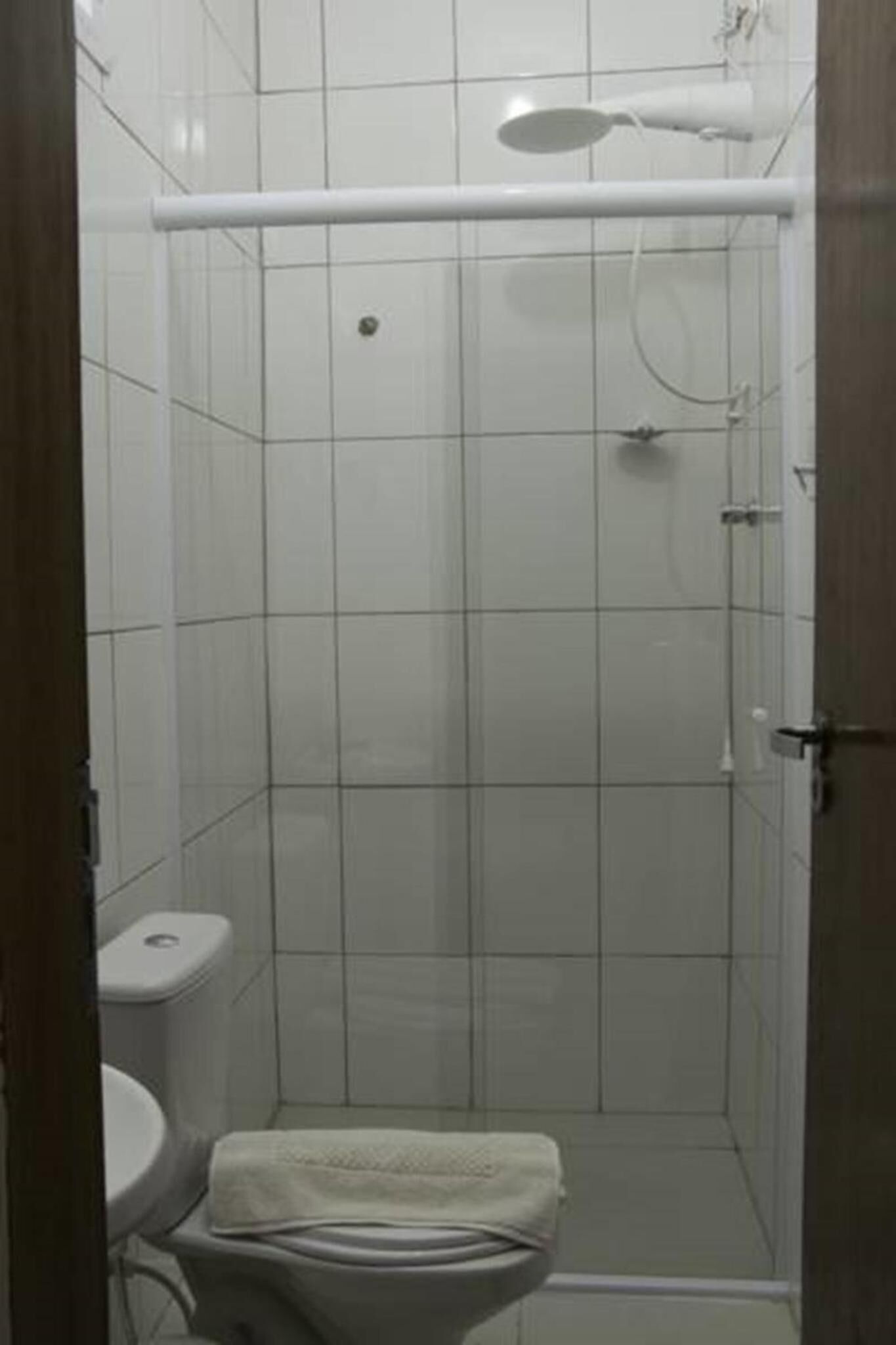Douche, serviettes fournies