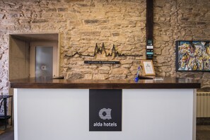 Reception - Hotel Alda Avenida (Santiago de Compostela)