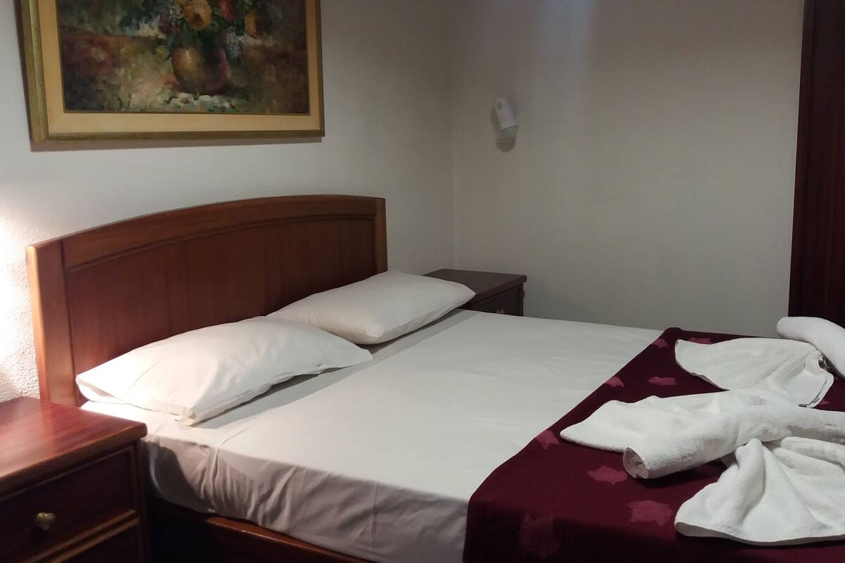 公寓, 1 间卧室 | 客房内保险箱、熨斗/熨板、免费婴儿床、免费 WiFi