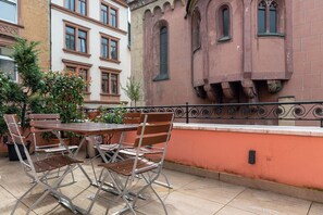 Sundeck - Hotel Havana (Mainz)