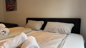 Premium bedding, desk, cots/infant beds, free WiFi - Hotel Havana (Mainz)