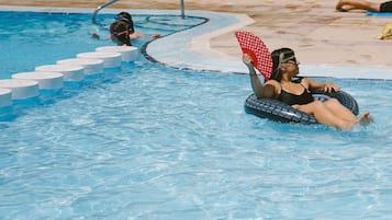 Udendørs pool