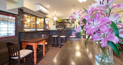 The Porterhouse
