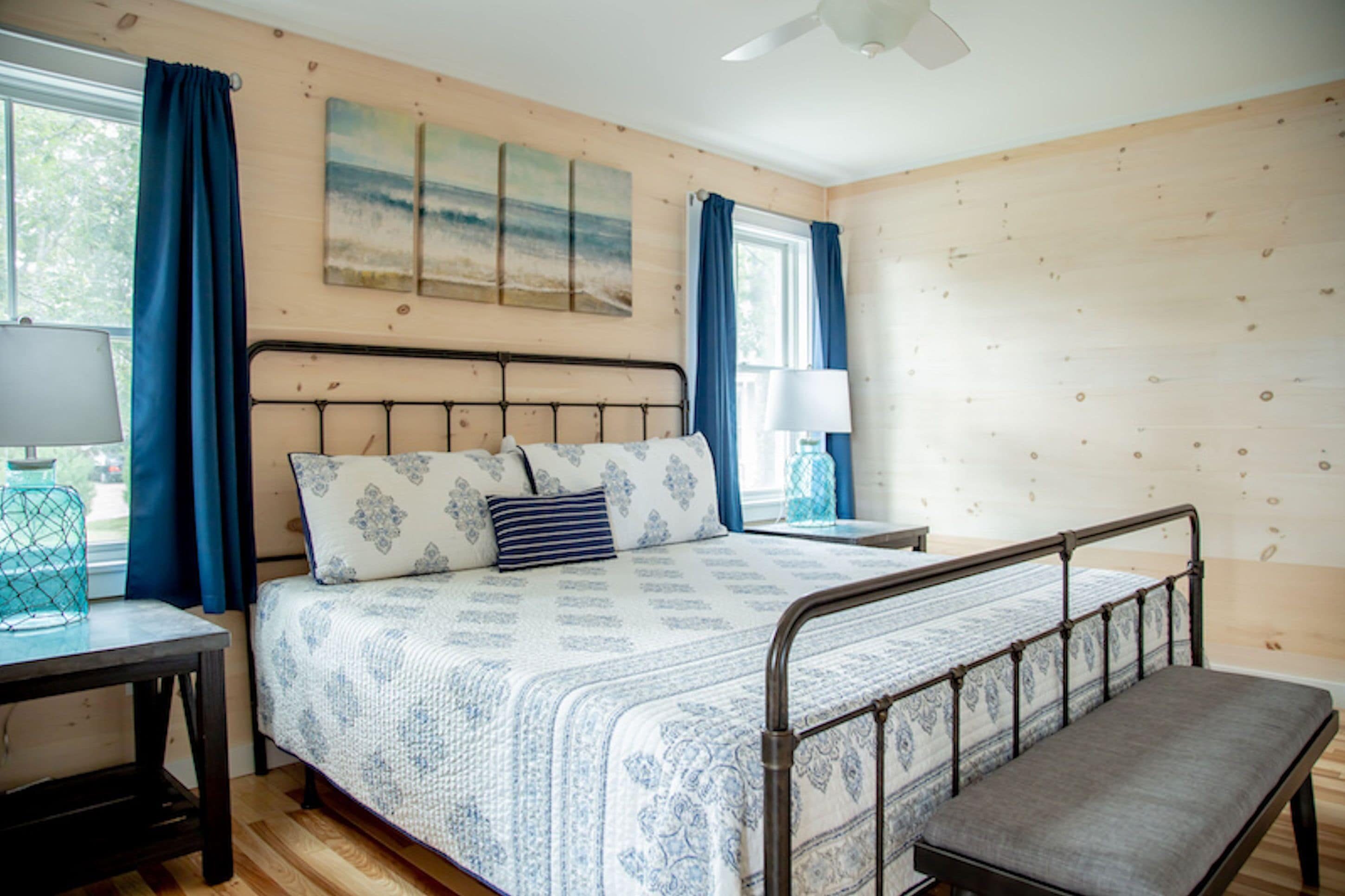 deluxe cabin, 2 bedrooms, bay view | room amenity