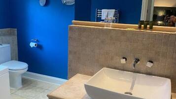 Deluxe Double Room, Ensuite | Bathroom