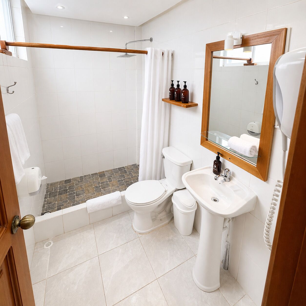 Quadruple Room, Sea View | Bathroom