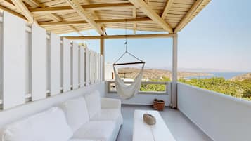 Elegant Sea View Room | 露台/庭院