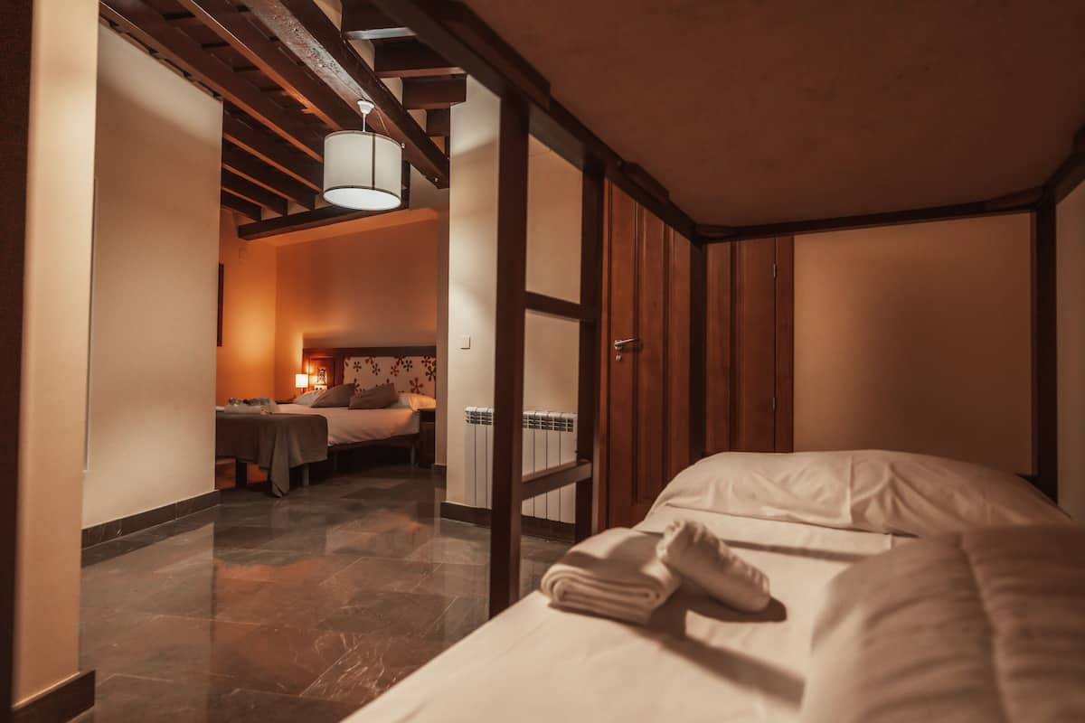 Basic Quadruple Room | Blackout drapes, free WiFi, bed sheets