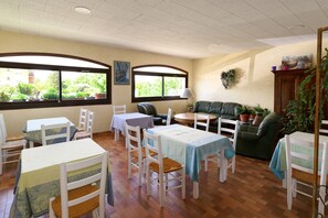 Interior detail - Hôtel Sainte Anne (Les Salles-sur-Verdon)