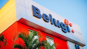 A building with the name 'Belugi' prominently displayed on the facade. - Hotel Belugi (Goiania)