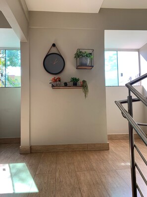 Handrails in stairways - Pinheiros Hotel (Goiania)