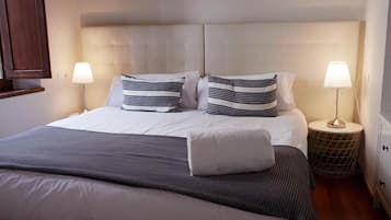 Panoramic Apartment | 1 bedroom, premium bedding, individually decorated