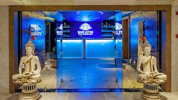Sauna, steam room, Turkish bath/hammam, body treatments, body scrubs