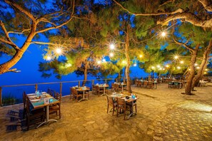 3 restauranter, frokost serveres