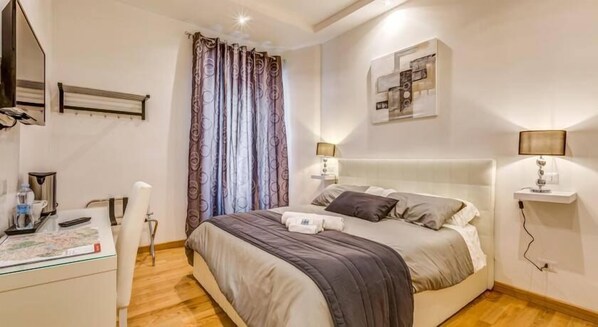 Chambre Double, salle de bains attenante