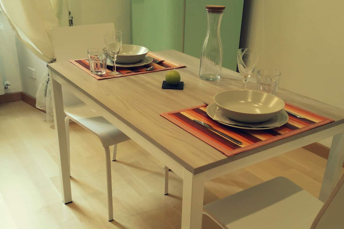 Quadruple Room (Via degli Scipioni 135) | In-room dining