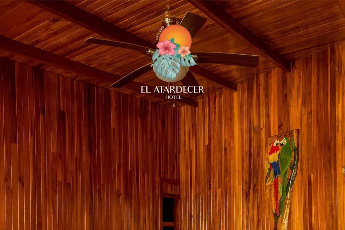 Room | Free WiFi, bed sheets