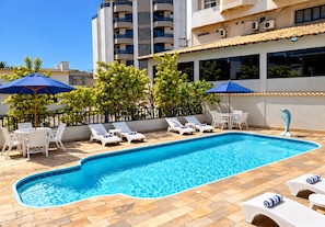 Hồ bơi