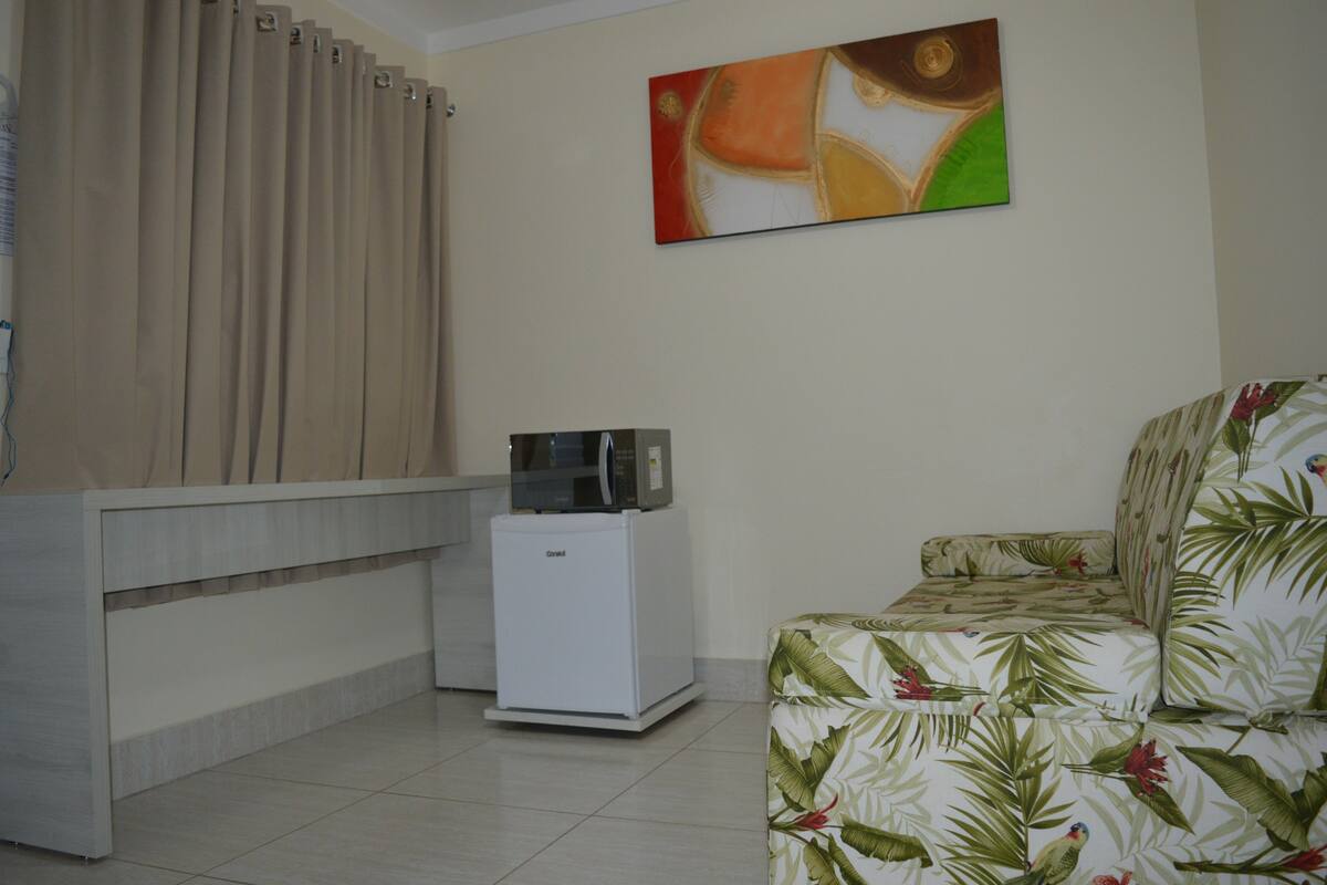 Apartamento Terreo Lacqua Diroma 4 -159 | 1 makuuhuone, tallelokero huoneessa, yksilöllisesti sisustettu