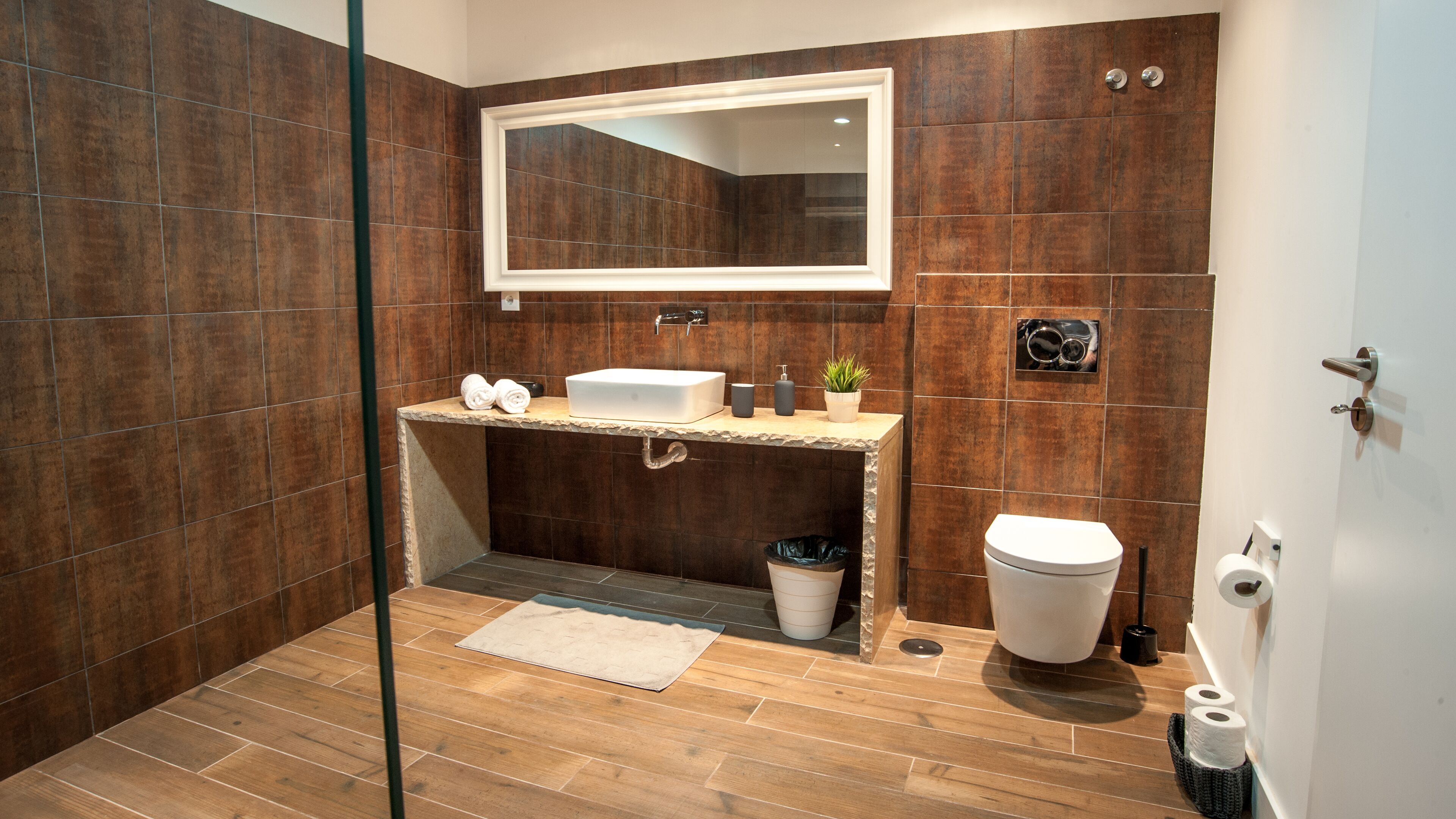 superior studio, kitchenette | bathroom | shower, hair dryer, towels