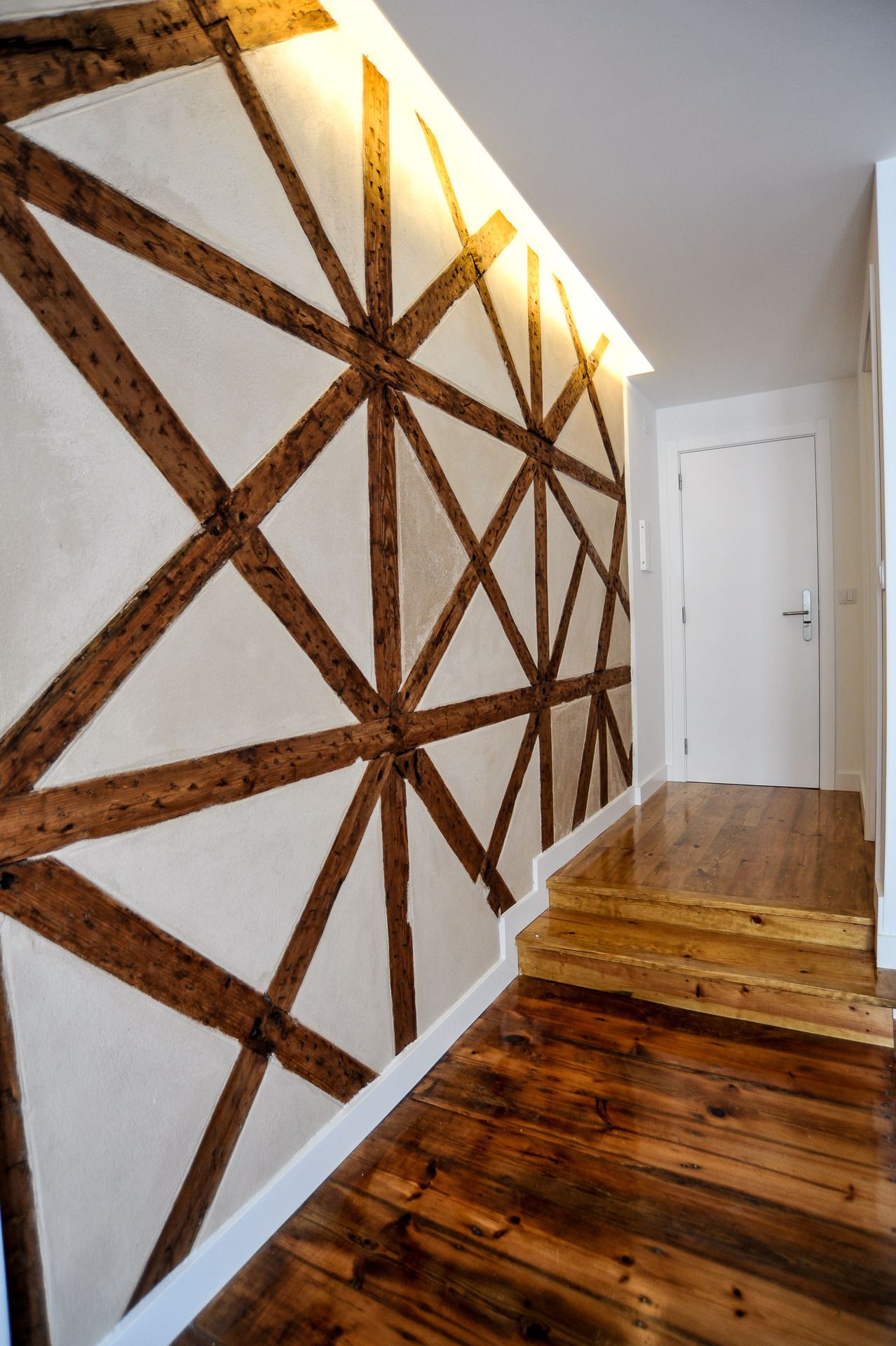 standard suite, balcony | premium bedding, soundproofing, rollaway beds, free wifi