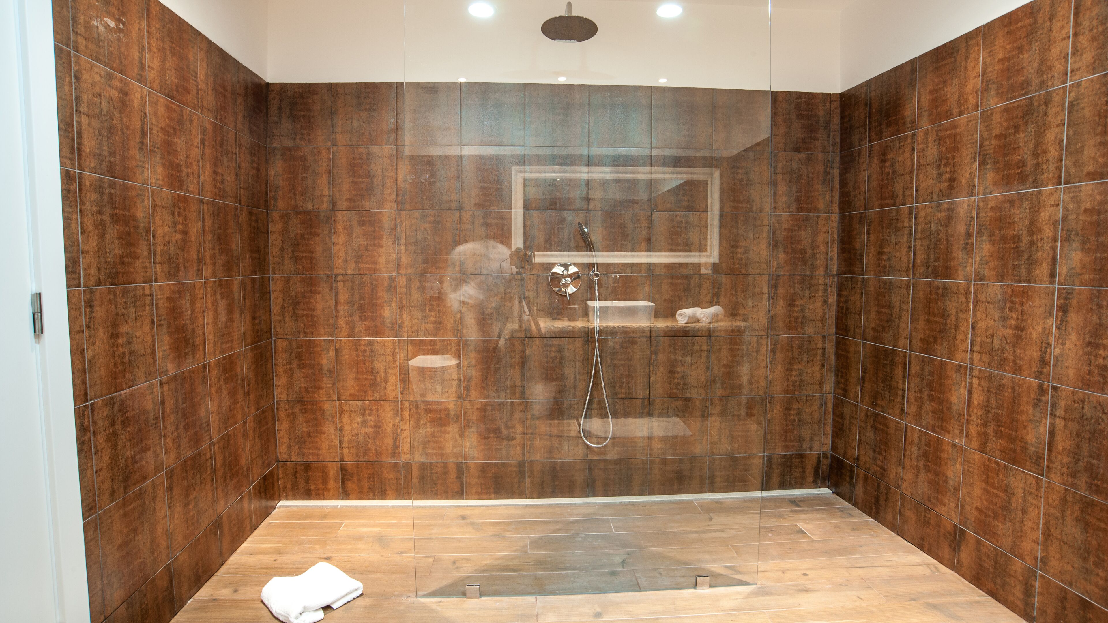 superior studio, kitchenette | bathroom | shower, hair dryer, towels