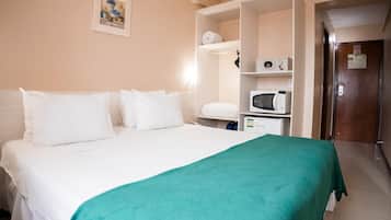 Ropa de cama de alta calidad y minibar