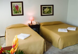 In-room safe, free WiFi