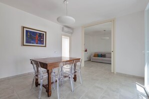 Villa, 1 Schlafzimmer | Wohnbereich