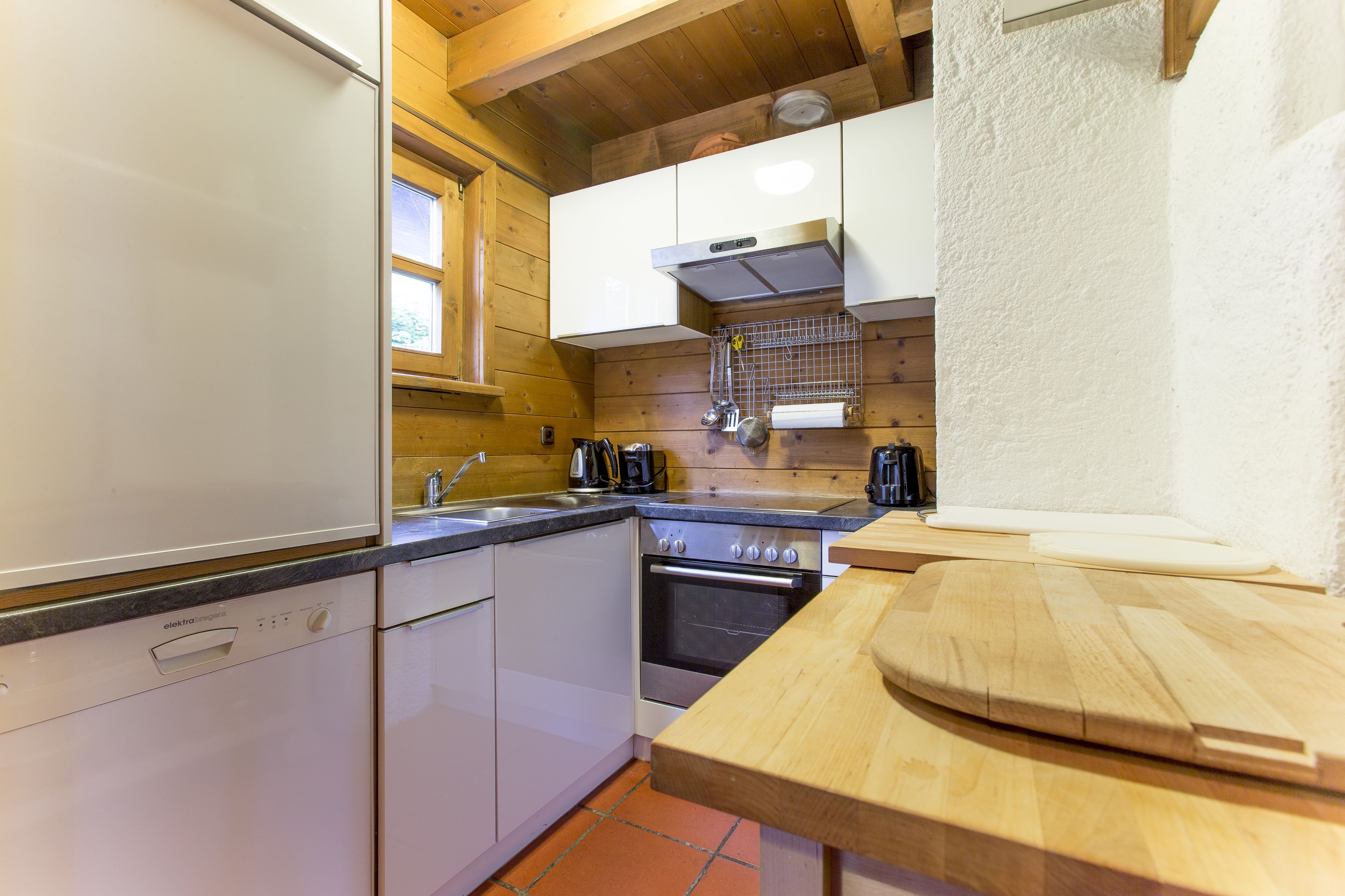 chalet, 1 bedroom, balcony, garden area | private kitchen