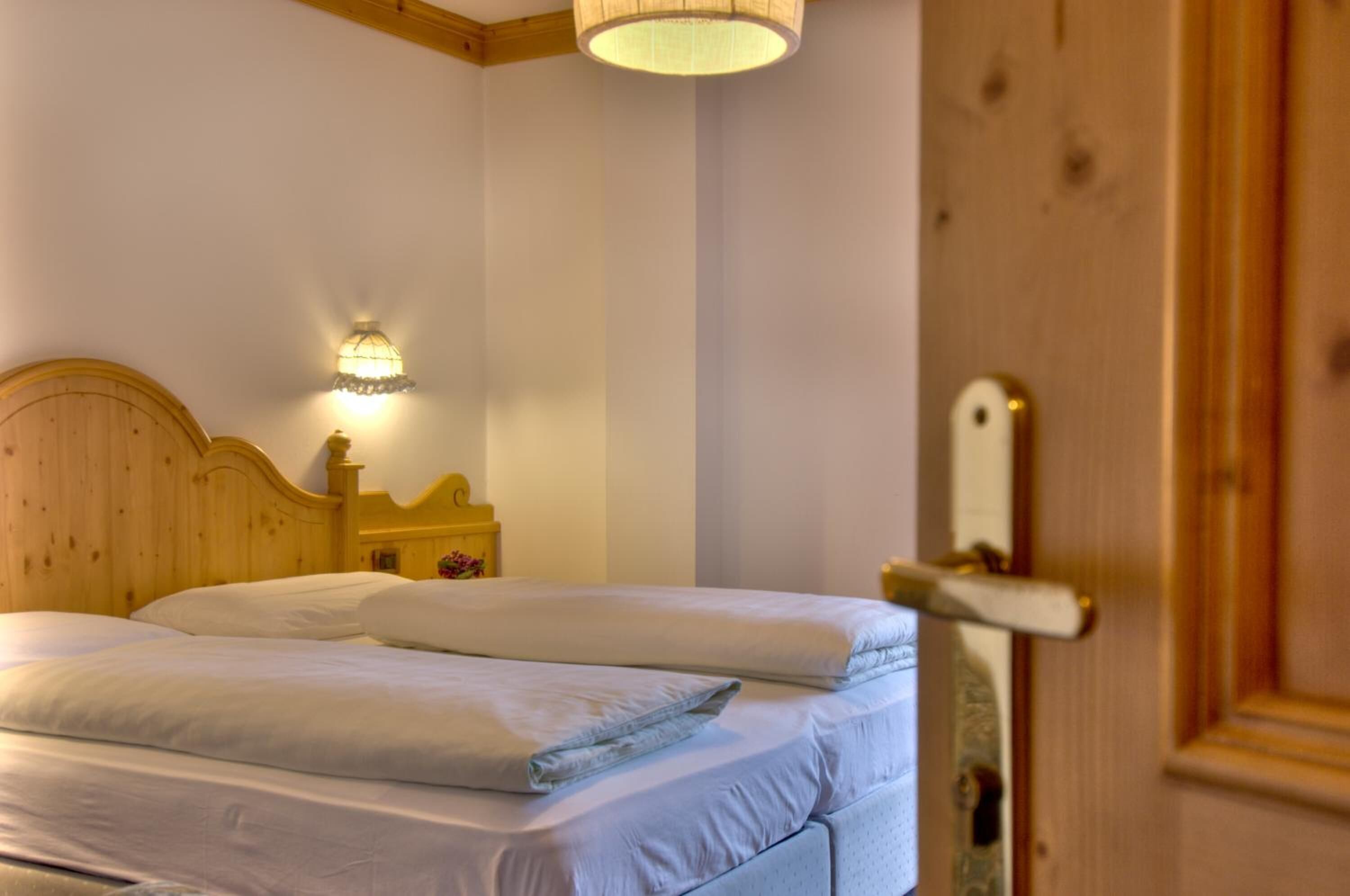 in-room safe, desk, cots/infant beds, free wifi