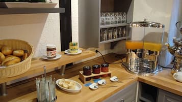 Desayuno buffet incluido todos los días