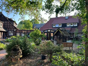 Exterior detail - Ihr Ferien Hotel Brunnenhof (Suhlendorf)