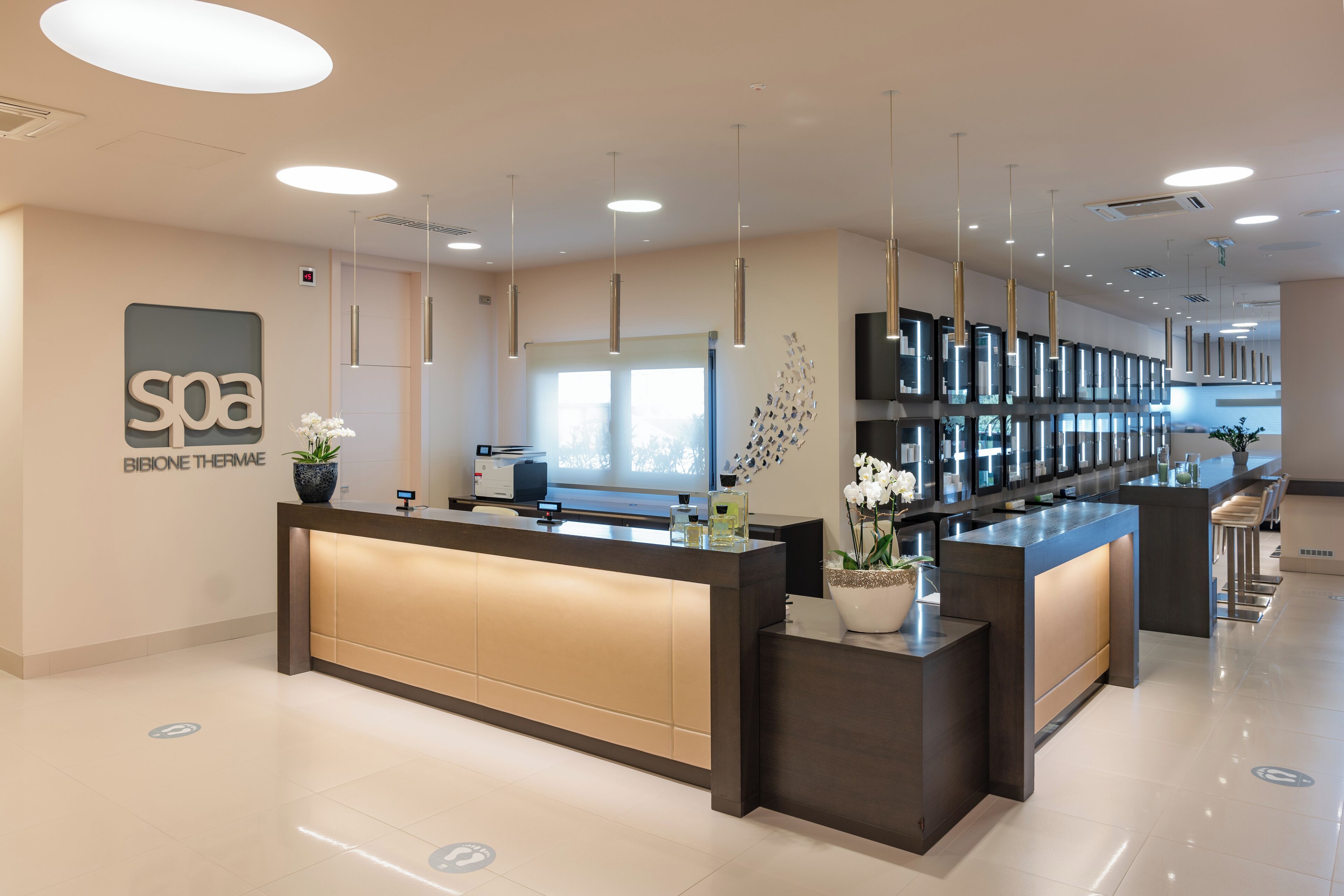 couples treatment room(s), sauna, hot tub, steam room