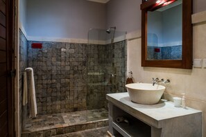 Lavabo de la salle de bain