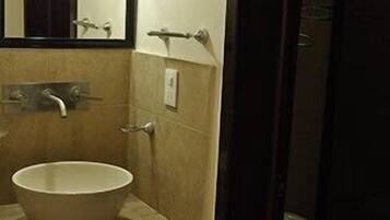 淋浴设施、毛巾