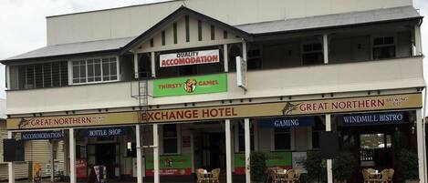 Façana frontal de l'allotjament